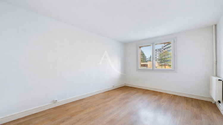 Ma-Cabane - Vente Appartement JOINVILLE-LE-PONT, 52 m²