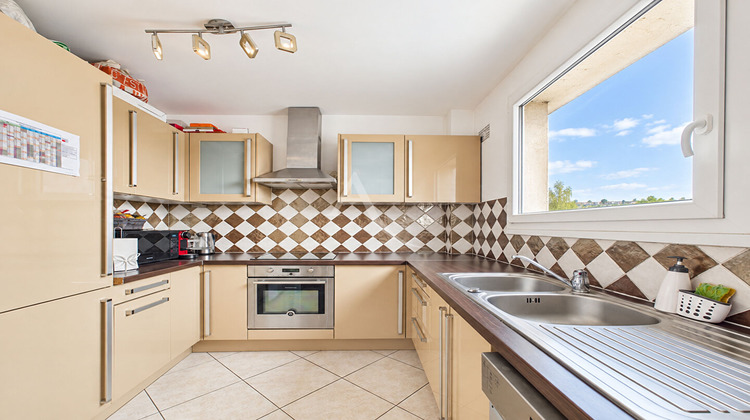Ma-Cabane - Vente Appartement JOINVILLE-LE-PONT, 61 m²