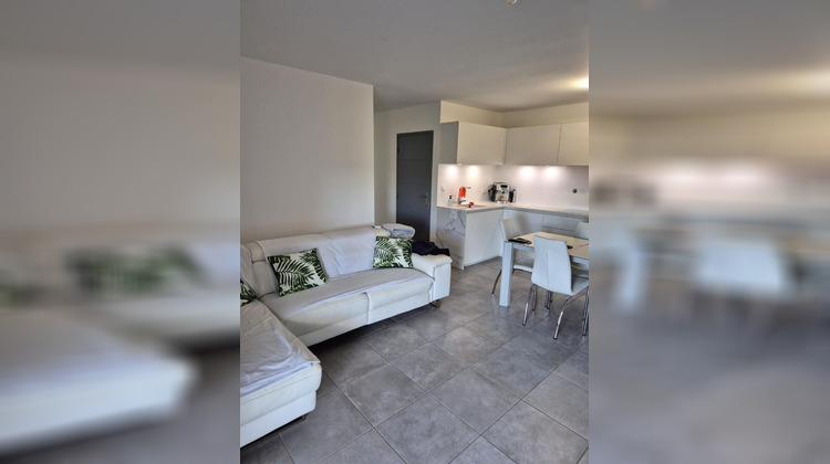 Ma-Cabane - Vente Appartement JONS, 82 m²