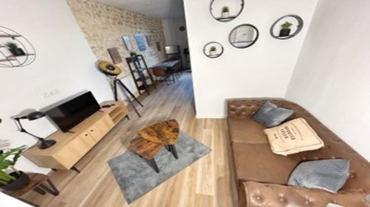 Ma-Cabane - Vente Appartement JONZAC, 79 m²