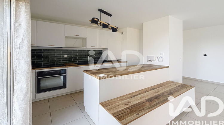 Ma-Cabane - Vente Appartement Jouars-Pontchartrain, 63 m²