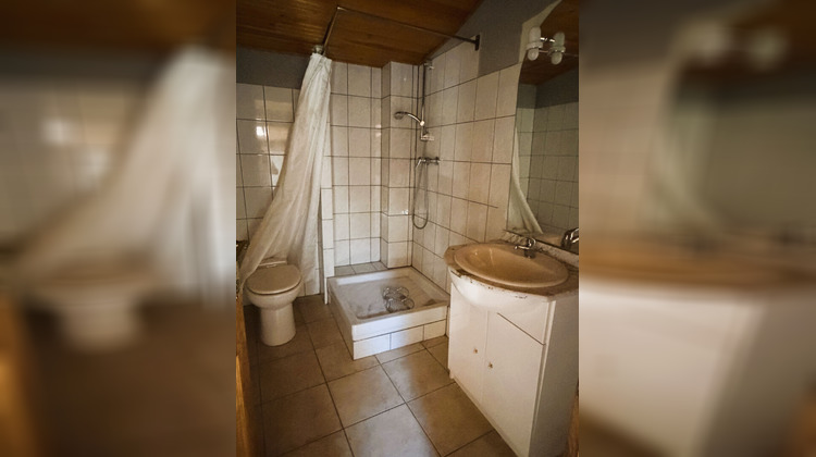 Ma-Cabane - Vente Appartement JOUQUES, 50 m²