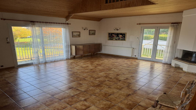 Ma-Cabane - Vente Appartement JULLOUVILLE, 250 m²