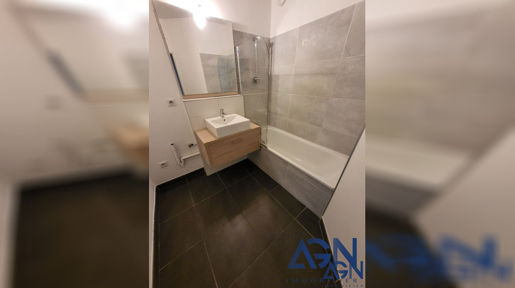 Ma-Cabane - Vente Appartement Juvignac, 64 m²