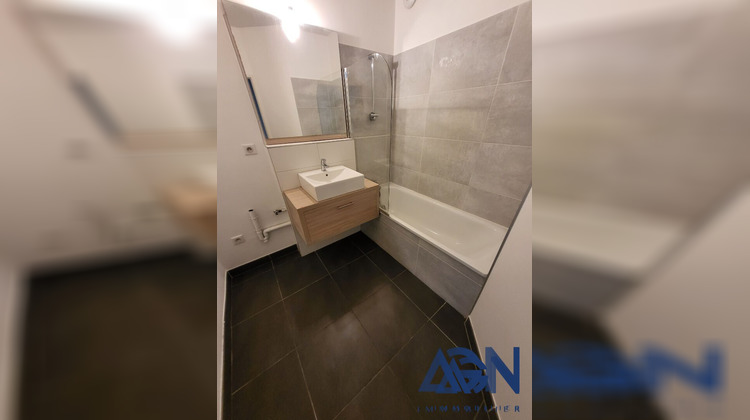 Ma-Cabane - Vente Appartement Juvignac, 64 m²