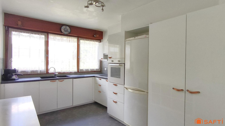 Ma-Cabane - Vente Appartement L' Etang-la-Ville, 100 m²