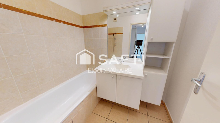 Ma-Cabane - Vente Appartement L' Isle-d'Abeau, 63 m²