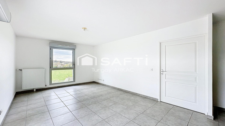 Ma-Cabane - Vente Appartement L' Isle-d'Abeau, 43 m²