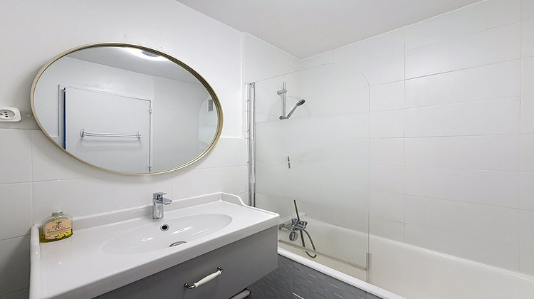 Ma-Cabane - Vente Appartement L'HAY-LES-ROSES, 63 m²