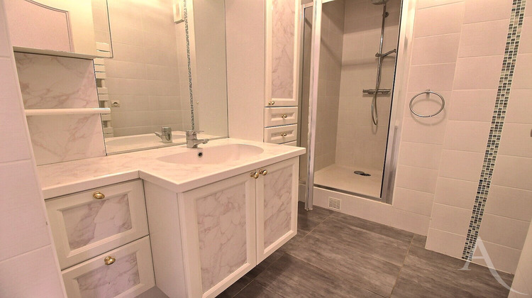 Ma-Cabane - Vente Appartement L'HAY-LES-ROSES, 77 m²