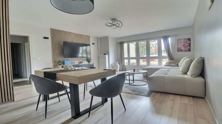 Ma-Cabane - Vente Appartement L'ILE-SAINT-DENIS, 69 m²