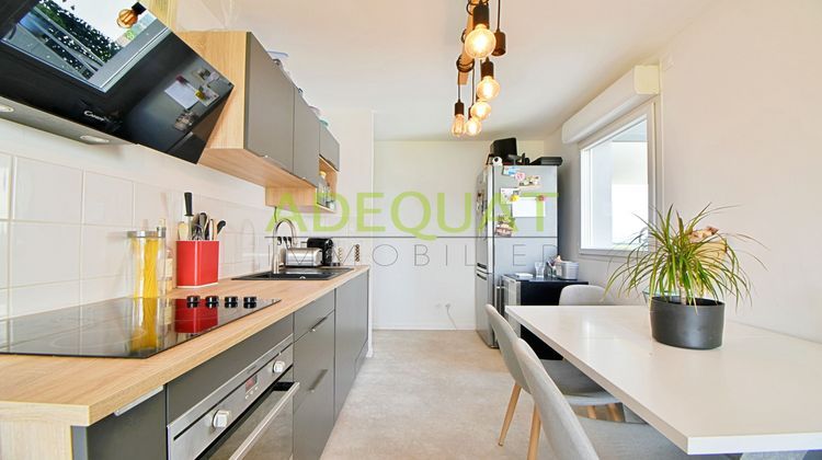 Ma-Cabane - Vente Appartement L'Isle-d'Abeau, 43 m²