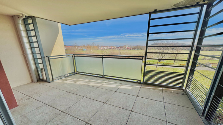 Ma-Cabane - Vente Appartement L'ISLE-D'ABEAU, 42 m²