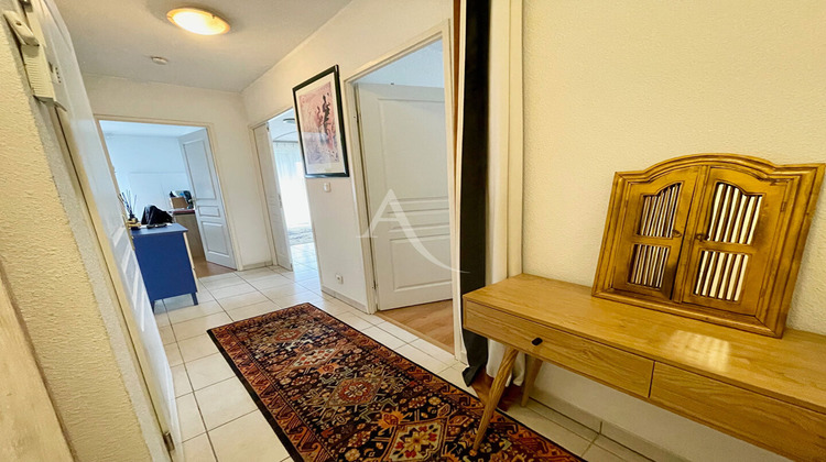 Ma-Cabane - Vente Appartement L'ISLE-JOURDAIN, 61 m²