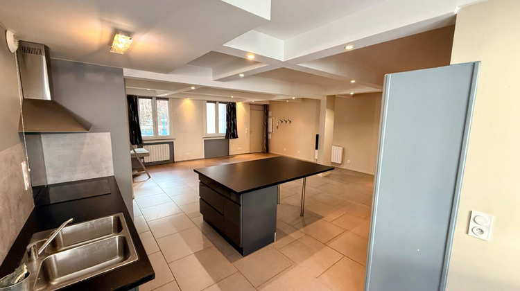 Ma-Cabane - Vente Appartement LA BOURBOULE, 83 m²