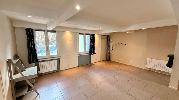 Ma-Cabane - Vente Appartement LA BOURBOULE, 83 m²