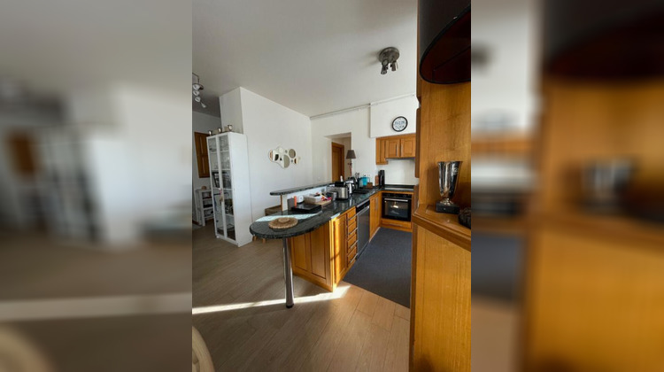 Ma-Cabane - Vente Appartement LA BOURBOULE, 80 m²