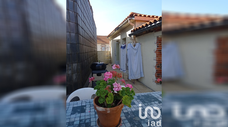 Ma-Cabane - Vente Appartement La Chaize-le-Vicomte, 468 m²