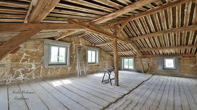 Ma-Cabane - Vente Appartement LA CHAPELLE DE GUINCHAY, 126 m²