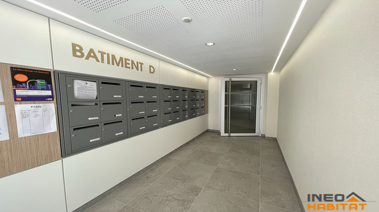 Ma-Cabane - Vente Appartement LA CHAPELLE-DES-FOUGERETZ, 61 m²