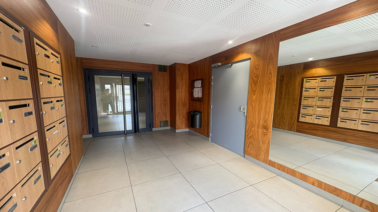 Ma-Cabane - Vente Appartement LA CHAPELLE-EN-SERVAL, 50 m²