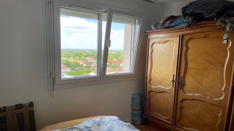Ma-Cabane - Vente Appartement La Chapelle-Saint-Luc, 60 m²