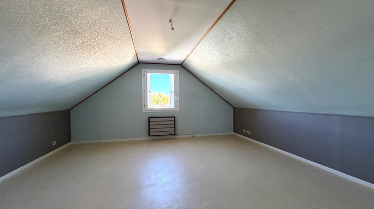 Ma-Cabane - Vente Appartement LA CHAPELLE-SAINT-LUC, 83 m²