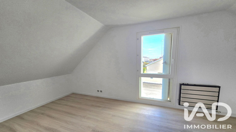 Ma-Cabane - Vente Appartement La Chapelle-Saint-Luc, 56 m²