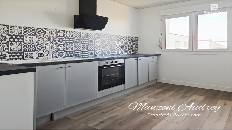 Ma-Cabane - Vente Appartement LA CHAPELLE SAINT LUC, 80 m²