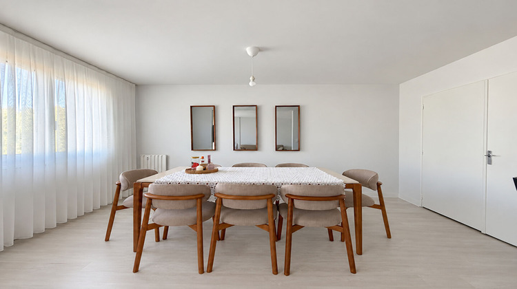 Ma-Cabane - Vente Appartement LA CHAPELLE-SAINT-LUC, 82 m²