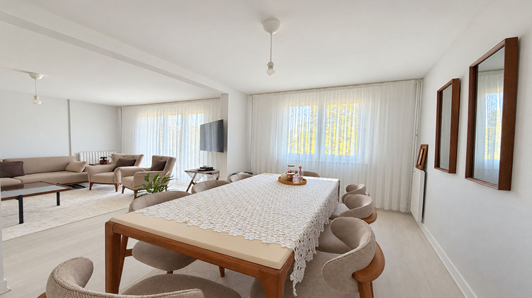 Ma-Cabane - Vente Appartement LA CHAPELLE-SAINT-LUC, 82 m²