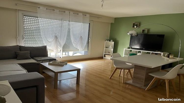 Ma-Cabane - Vente Appartement LA CHAUSSEE-SAINT-VICTOR, 94 m²