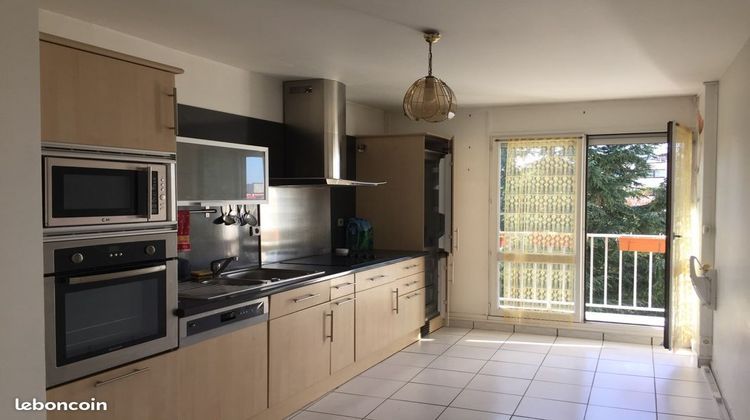 Ma-Cabane - Vente Appartement LA CHAUSSEE-SAINT-VICTOR, 94 m²