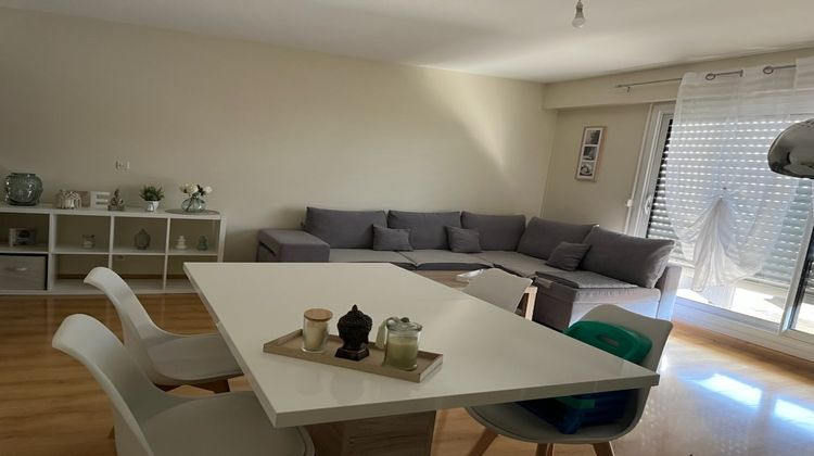 Ma-Cabane - Vente Appartement LA CHAUSSEE-SAINT-VICTOR, 94 m²