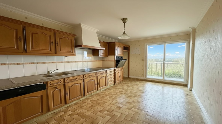 Ma-Cabane - Vente Appartement La Chaussée-Saint-Victor, 87 m²