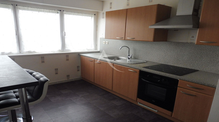 Ma-Cabane - Vente Appartement LA CHAUSSEE-SAINT-VICTOR, 81 m²