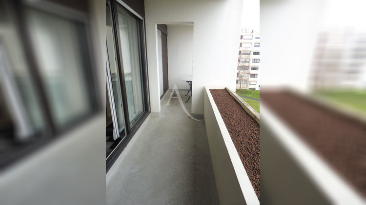 Ma-Cabane - Vente Appartement LA CHAUSSEE-SAINT-VICTOR, 81 m²