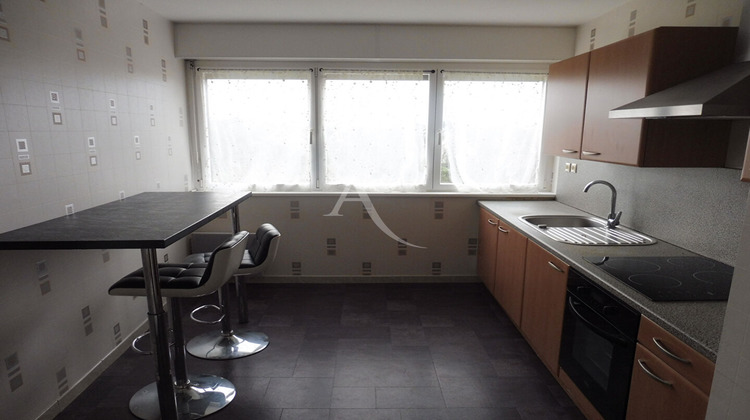 Ma-Cabane - Vente Appartement LA CHAUSSEE-SAINT-VICTOR, 81 m²