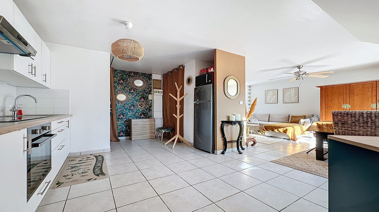 Ma-Cabane - Vente Appartement La Chaussée-Saint-Victor, 48 m²