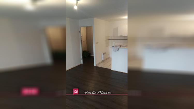 Ma-Cabane - Vente Appartement LA CHAUSSEE SAINT VICTOR, 40 m²