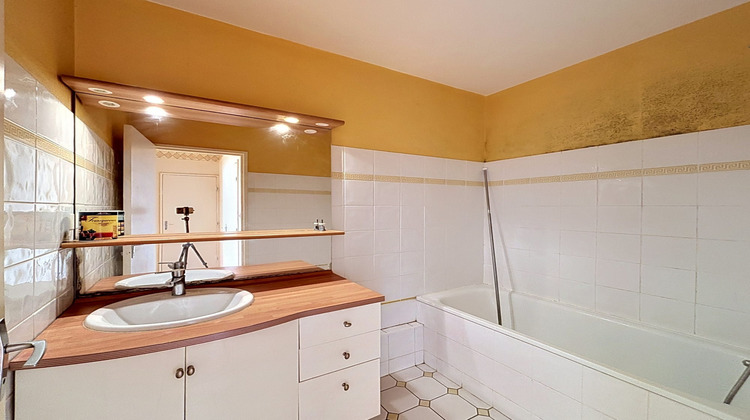 Ma-Cabane - Vente Appartement La Chaussée-Saint-Victor, 72 m²