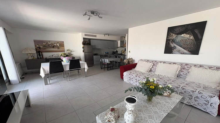 Ma-Cabane - Vente Appartement LA CIOTAT, 65 m²