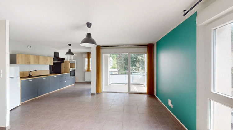 Ma-Cabane - Vente Appartement LA COMBE-DE-LANCEY, 69 m²