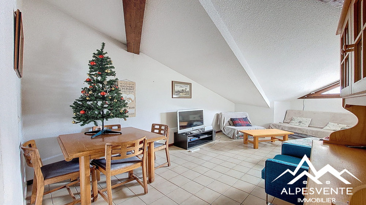 Ma-Cabane - Vente Appartement La Côte-d'Arbroz, 55 m²