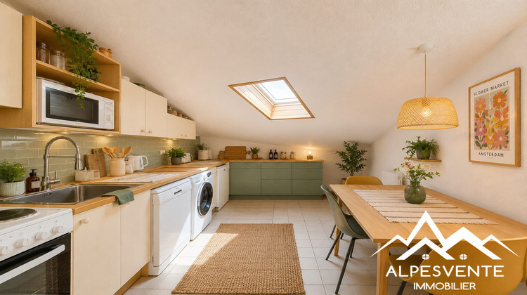 Ma-Cabane - Vente Appartement La Côte-d'Arbroz, 55 m²