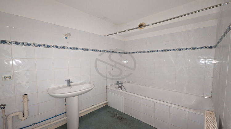 Ma-Cabane - Vente Appartement LA COTE-SAINT-ANDRE, 54 m²