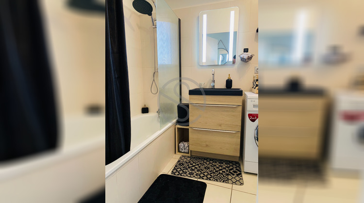 Ma-Cabane - Vente Appartement LA COTE-SAINT-ANDRE, 57 m²