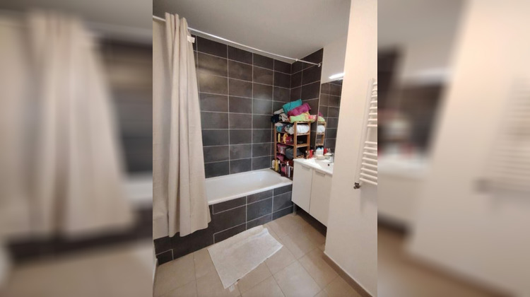 Ma-Cabane - Vente Appartement LA COURNEUVE, 63 m²