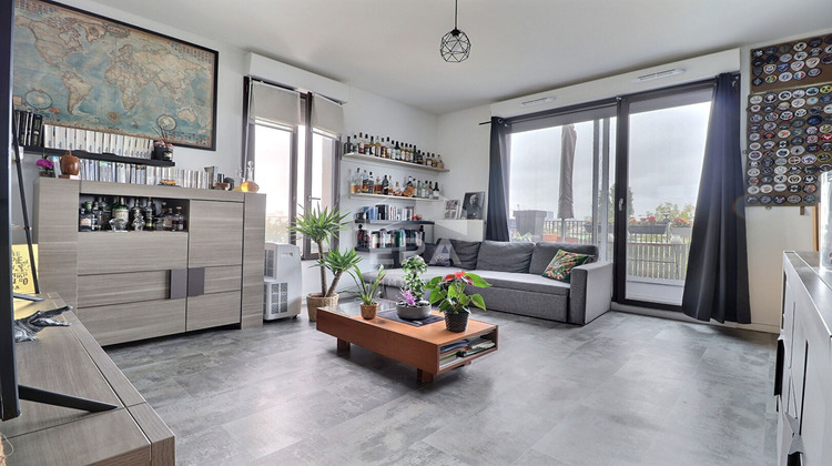 Ma-Cabane - Vente Appartement LA COURNEUVE, 63 m²