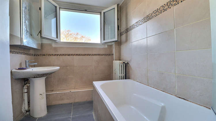 Ma-Cabane - Vente Appartement LA COURNEUVE, 68 m²